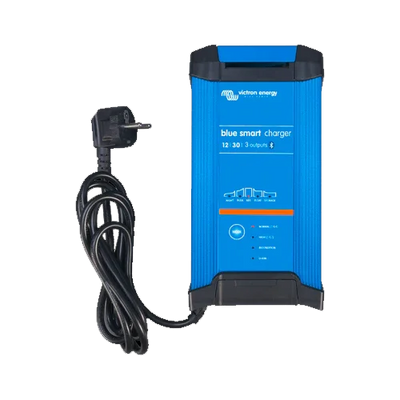 Victron Blue Smart IP22 12/30 (3) | Synchronizable and Bluetooth